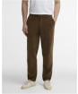 Men's Barbour Washed Stretch Twill Tailored Fit Trouser - Dark Sand